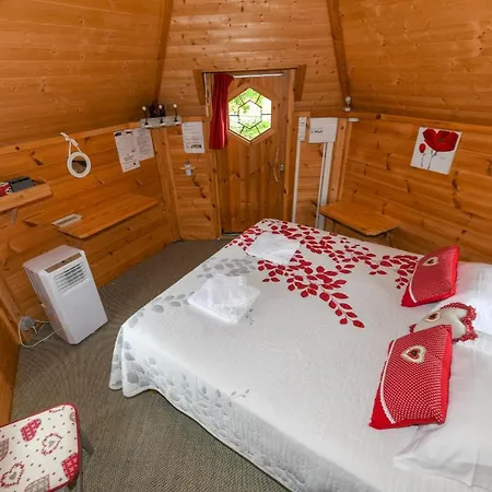 Bed and Breakfast Domaine De La Courillere 3*