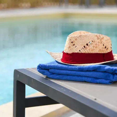 Bed and Breakfast Domaine De La Courillere 3*