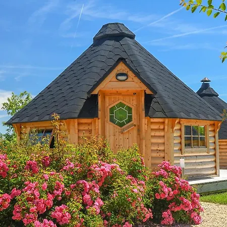 Domaine De La Courillere Bed and Breakfast 3*