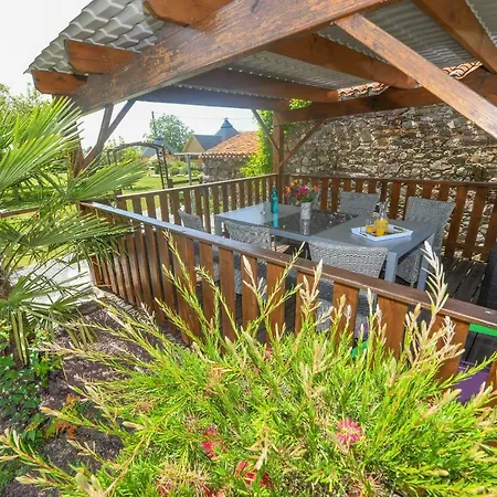 Bed and Breakfast Domaine De La Courillere Le Boupère