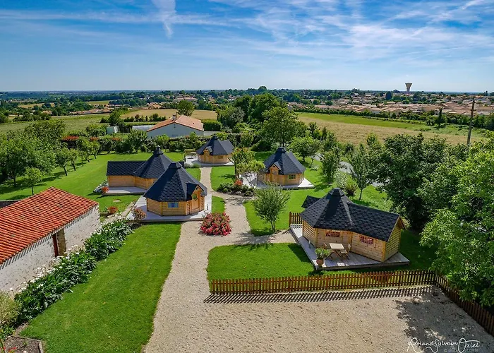 Domaine De La Courillère Couette-café