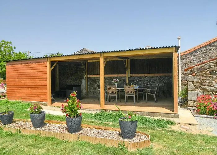 Domaine De La Courillère Couette-café